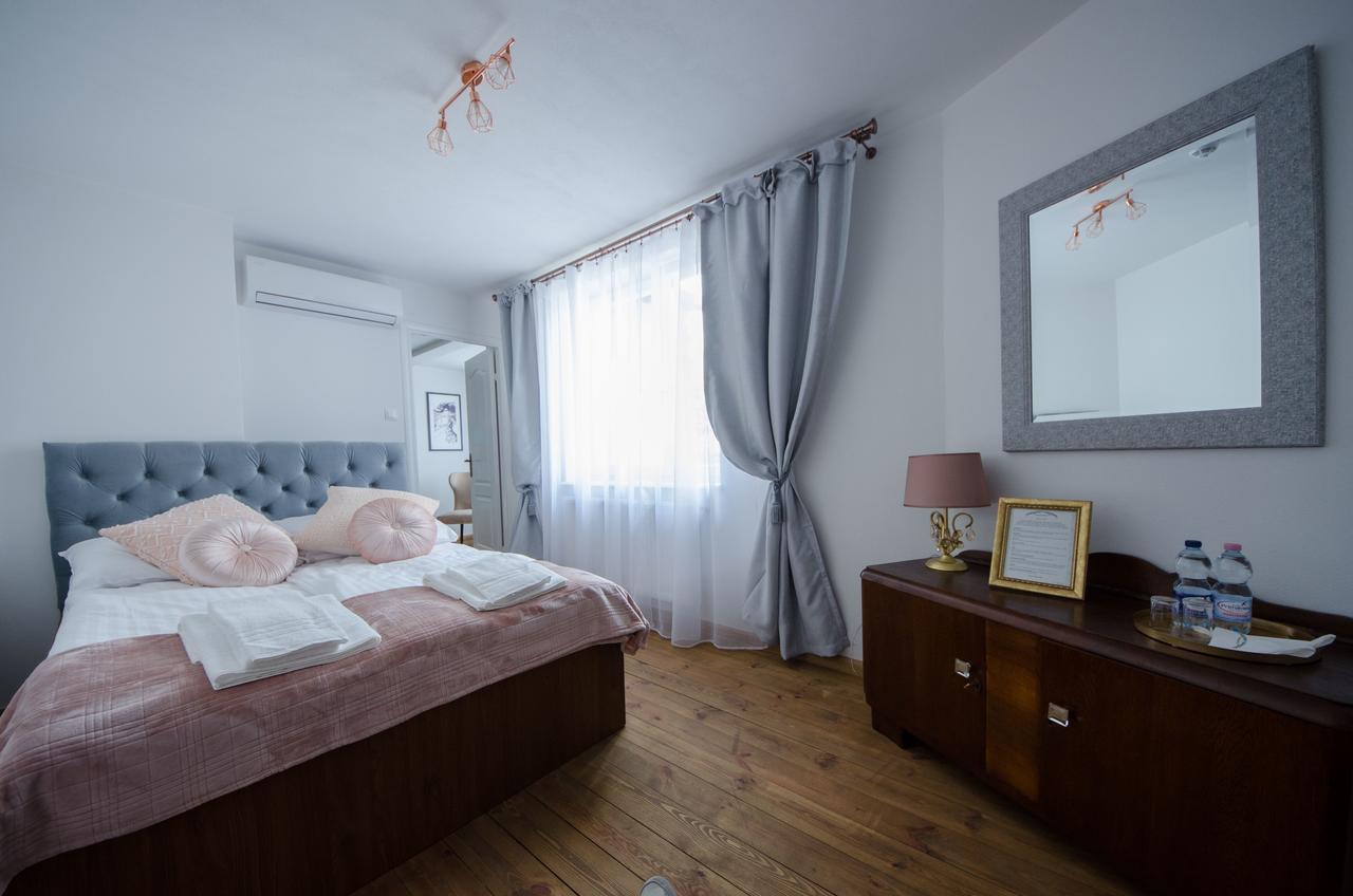 Apartamenty Mieszczanskie U Golebiewskich Торунь Екстер'єр фото